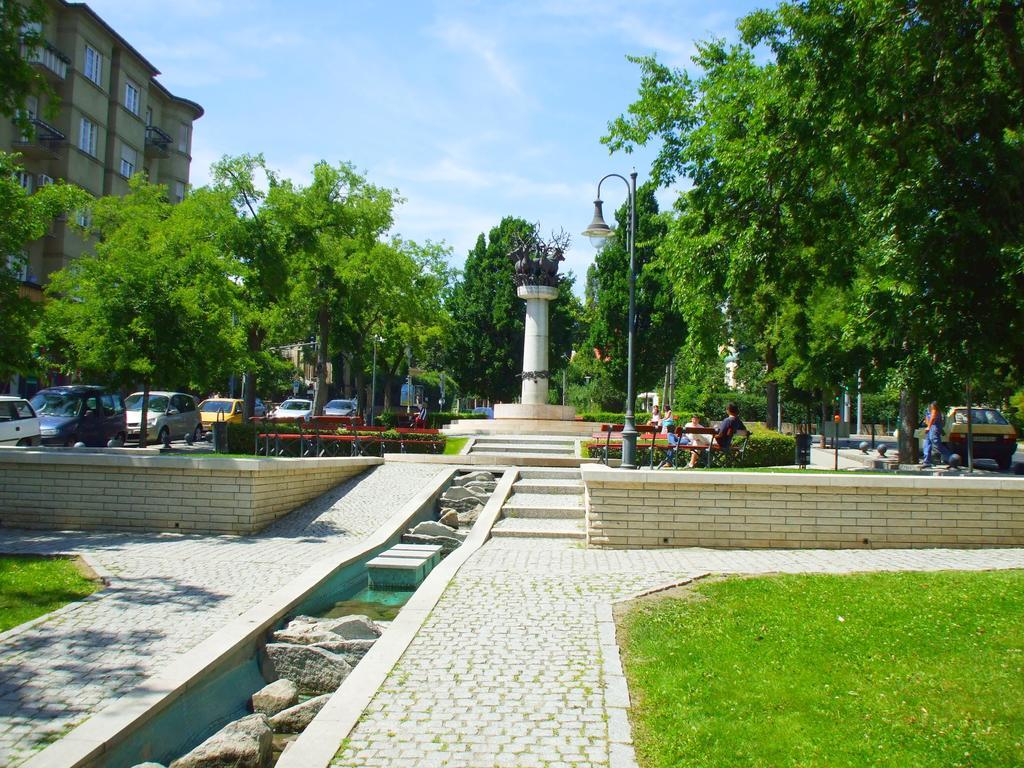 Blue Ball Apartment Budapeszt Zewnętrze zdjęcie